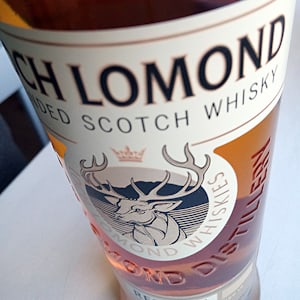 Loch Lomond Reserve (Premium Blended Scotch Whisky)   