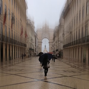 В дождливый летний день в Лиссабоне  